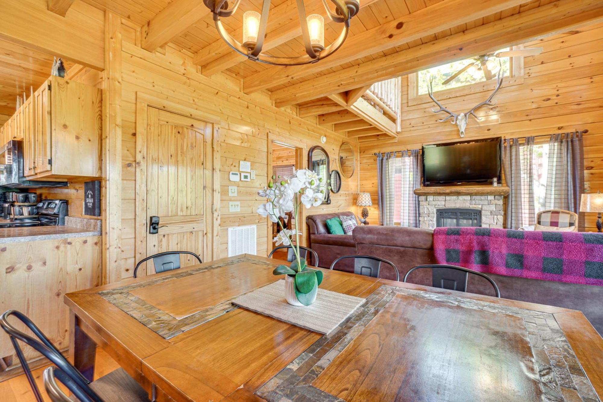 Mountain Dreams Cabin Hot Tub, Sauna And Views! Сивиървил Екстериор снимка