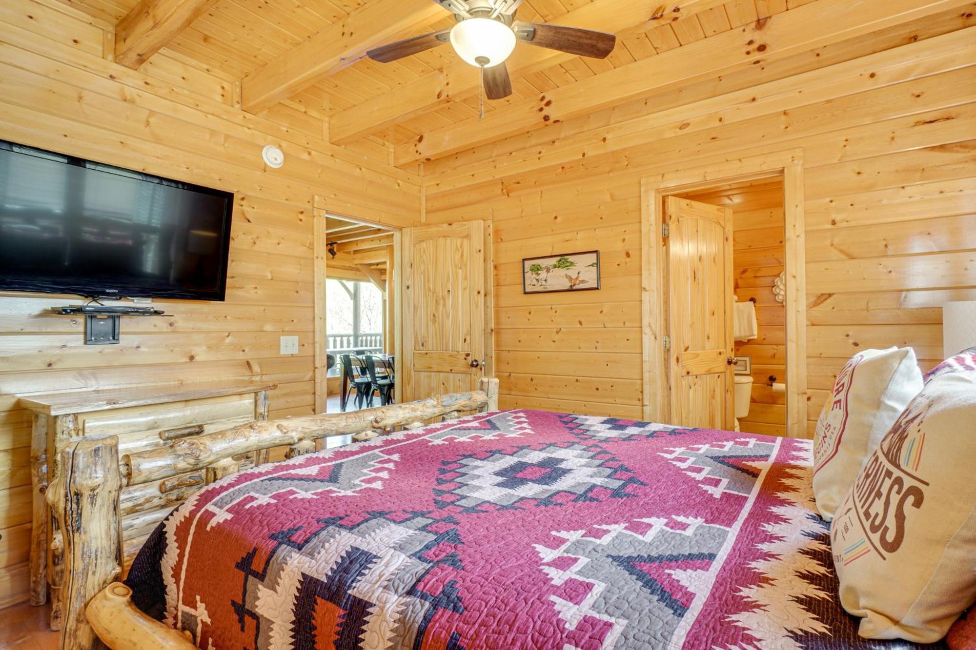 Mountain Dreams Cabin Hot Tub, Sauna And Views! Сивиървил Екстериор снимка
